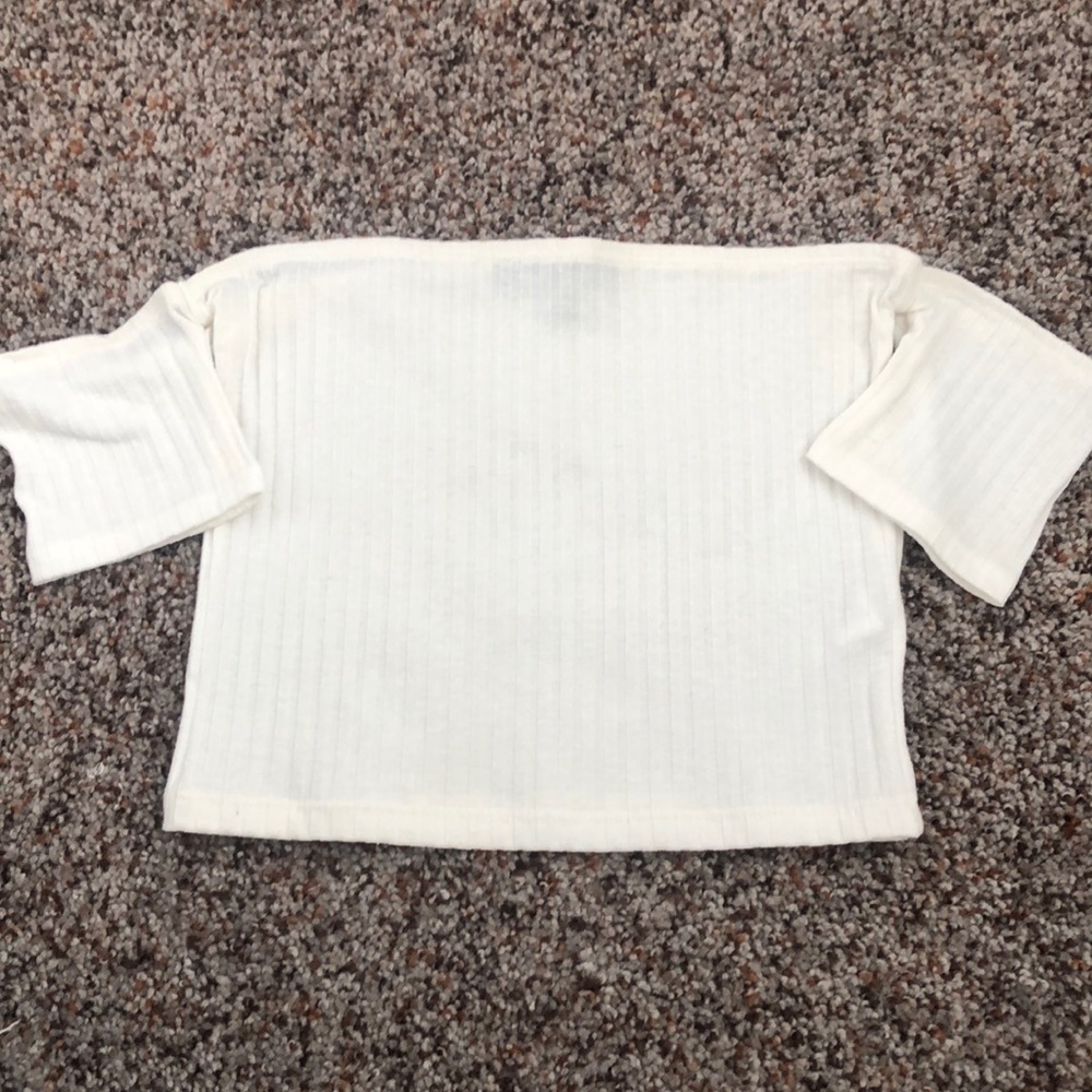 Ribbed Off Shoulder Crop Top